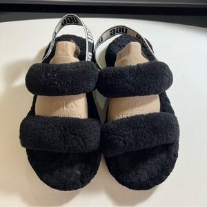 Ugg black fur sandals Sz 7